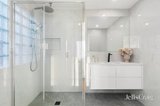 https://images.listonce.com.au/custom/160x/listings/15-clauscen-drive-rowville-vic-3178/618/01987618_img_10.jpg?qXIXLlERFi0
