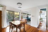 https://images.listonce.com.au/custom/160x/listings/15-cromwell-street-eltham-vic-3095/530/01779530_img_04.jpg?sNF1Cyn6MLE