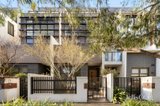 https://images.listonce.com.au/custom/160x/listings/15-danks-street-albert-park-vic-3206/282/01773282_img_01.jpg?86VThswzqnc