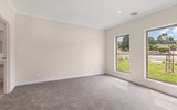 https://images.listonce.com.au/custom/160x/listings/15-darraweit-road-wallan-vic-3756/540/01772540_img_05.jpg?ou1qLxsWV68