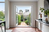 https://images.listonce.com.au/custom/160x/listings/15-davies-street-port-melbourne-vic-3207/102/01443102_img_10.jpg?yD9bpUvdLV4