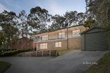 https://images.listonce.com.au/custom/160x/listings/15-dering-street-diamond-creek-vic-3089/157/01562157_img_01.jpg?G92sUuViRDU