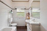 https://images.listonce.com.au/custom/160x/listings/15-deschamps-street-lilydale-vic-3140/754/01736754_img_08.jpg?nWYeKPdDx7c