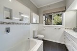 https://images.listonce.com.au/custom/160x/listings/15-devon-drive-blackburn-north-vic-3130/453/00246453_img_07.jpg?Wjp39Y_FL20