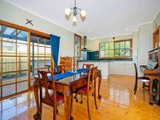 https://images.listonce.com.au/custom/160x/listings/15-eastmead-road-croydon-vic-3136/621/00620621_img_04.jpg?ZJHfMtrdidg