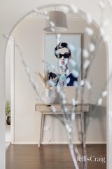 https://images.listonce.com.au/custom/160x/listings/15-eclipse-crescent-watsonia-vic-3087/551/01899551_img_04.jpg?rVTX4tXDhhQ