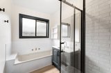 https://images.listonce.com.au/custom/160x/listings/15-edinburgh-road-lilydale-vic-3140/141/01949141_img_02.jpg?KdDB_QLZ6Zg