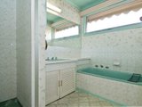 https://images.listonce.com.au/custom/160x/listings/15-elliott-avenue-highton-vic-3216/927/01698927_img_07.jpg?V_NNy2-ZsXM