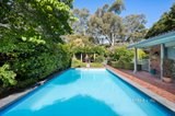 https://images.listonce.com.au/custom/160x/listings/15-ellis-court-mooroolbark-vic-3138/852/01600852_img_14.jpg?WtO52Qe26HQ