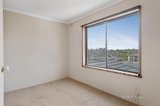 https://images.listonce.com.au/custom/160x/listings/15-exeter-close-templestowe-lower-vic-3107/060/01594060_img_09.jpg?VJyV7K8TM3Y