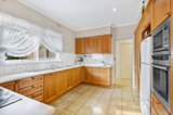 https://images.listonce.com.au/custom/160x/listings/15-florence-street-nunawading-vic-3131/007/01335007_img_04.jpg?VE98Bl39k-s