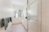 https://images.listonce.com.au/custom/160x/listings/15-fordholm-road-hawthorn-vic-3122/750/01646750_img_09.jpg?uBZKwlknavQ