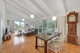 https://images.listonce.com.au/custom/160x/listings/15-frank-street-box-hill-south-vic-3128/696/00352696_img_01.jpg?SJrYAbCjWe0