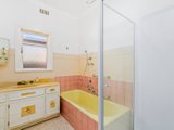 https://images.listonce.com.au/custom/160x/listings/15-freame-street-yarraville-vic-3013/221/01202221_img_07.jpg?TSha-Erdu_w