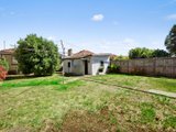 https://images.listonce.com.au/custom/160x/listings/15-freame-street-yarraville-vic-3013/221/01202221_img_09.jpg?B2Xh-SjV4Hg