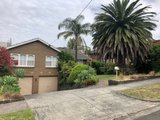 https://images.listonce.com.au/custom/160x/listings/15-frederick-street-doncaster-vic-3108/363/01782363_img_06.jpg?7xQ36cULMZI