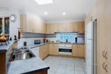 https://images.listonce.com.au/custom/160x/listings/15-gissing-street-blackburn-south-vic-3130/514/01122514_img_04.jpg?QI5gx9R7ZkE