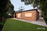 https://images.listonce.com.au/custom/160x/listings/15-glen-road-glen-waverley-vic-3150/895/01935895_img_19.jpg?eS0xsIBOGL8
