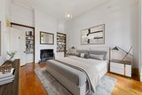 https://images.listonce.com.au/custom/160x/listings/15-glen-street-hawthorn-vic-3122/422/01815422_img_05.jpg?RYI6cWjYoTI