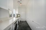 https://images.listonce.com.au/custom/160x/listings/15-goldies-lane-woodend-vic-3442/140/01821140_img_15.jpg?WRd6R9sJFYk