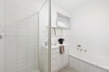 https://images.listonce.com.au/custom/160x/listings/15-grey-street-balwyn-vic-3103/577/01560577_img_07.jpg?Jn7QOu3be3Y