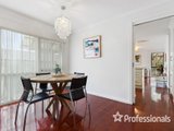 https://images.listonce.com.au/custom/160x/listings/15-grose-court-croydon-hills-vic-3136/801/01525801_img_06.jpg?_6_V8FNxZ1U