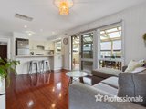 https://images.listonce.com.au/custom/160x/listings/15-grose-court-croydon-hills-vic-3136/801/01525801_img_07.jpg?WBcm2h06t68