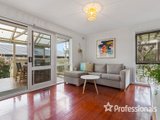 https://images.listonce.com.au/custom/160x/listings/15-grose-court-croydon-hills-vic-3136/801/01525801_img_08.jpg?KrSKvXluxS4