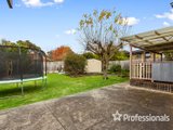 https://images.listonce.com.au/custom/160x/listings/15-grose-court-croydon-hills-vic-3136/801/01525801_img_15.jpg?BCj6DC5kQ48