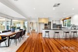 https://images.listonce.com.au/custom/160x/listings/15-gwingana-crescent-glen-waverley-vic-3150/893/01898893_img_07.jpg?OoAFmgyholQ