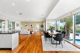 https://images.listonce.com.au/custom/160x/listings/15-gwingana-crescent-glen-waverley-vic-3150/893/01898893_img_11.jpg?8qCSe8R2iCs