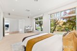 https://images.listonce.com.au/custom/160x/listings/15-gwingana-crescent-glen-waverley-vic-3150/893/01898893_img_15.jpg?w3OpbqY7vao