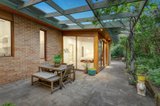 https://images.listonce.com.au/custom/160x/listings/15-hartwood-street-kew-east-vic-3102/884/00966884_img_03.jpg?cdYQvXit3UM