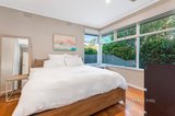 https://images.listonce.com.au/custom/160x/listings/15-headingley-road-mount-waverley-vic-3149/122/01179122_img_06.jpg?51h2LhLs5Cw