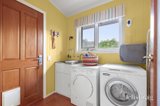 https://images.listonce.com.au/custom/160x/listings/15-highview-crescent-macleod-vic-3085/743/01987743_img_14.jpg?ko2c7WED7dY