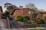 https://images.listonce.com.au/custom/160x/listings/15-highview-crescent-macleod-vic-3085/743/01987743_img_21.jpg?qoqUzM3ywm4