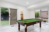 https://images.listonce.com.au/custom/160x/listings/15-hillhouse-road-templestowe-vic-3106/401/01594401_img_07.jpg?k2HW8gcsWLk