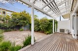https://images.listonce.com.au/custom/160x/listings/15-hobson-street-south-yarra-vic-3141/771/01822771_img_02.jpg?XgbY38iAasI
