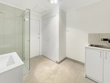 https://images.listonce.com.au/custom/160x/listings/15-hopkins-street-south-geelong-vic-3220/512/01561512_img_18.jpg?pBcj5lnHfMk