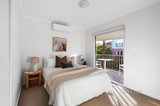 https://images.listonce.com.au/custom/160x/listings/15-howlett-street-kensington-vic-3031/485/01592485_img_06.jpg?DGMwvS6ZSnY