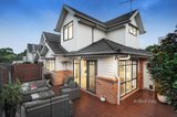 https://images.listonce.com.au/custom/160x/listings/15-huxtable-street-mount-waverley-vic-3149/149/01361149_img_10.jpg?zyKFnY6AZPA