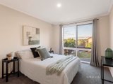 https://images.listonce.com.au/custom/160x/listings/15-jefferson-grove-doncaster-east-vic-3109/550/01681550_img_07.jpg?iHaZ6YbSxgw