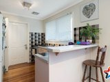 https://images.listonce.com.au/custom/160x/listings/15-kalimna-street-mooroolbark-vic-3138/280/01526280_img_05.jpg?pXYIuvKUfF8