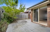 https://images.listonce.com.au/custom/160x/listings/15-kathy-court-mooroolbark-vic-3138/926/01953926_img_07.jpg?Zfv9SHQRKzw
