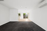https://images.listonce.com.au/custom/160x/listings/15-kathy-court-mooroolbark-vic-3138/926/01953926_img_11.jpg?FZ0j_IPenBY