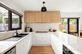 https://images.listonce.com.au/custom/160x/listings/15-kennedy-street-fairfield-vic-3078/349/01991349_img_10.jpg?JB5_UT-Swco