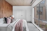 https://images.listonce.com.au/custom/160x/listings/15-kerby-street-eltham-vic-3095/574/01773574_img_13.jpg?o8q8epGG03g