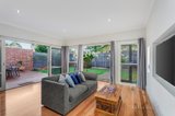 https://images.listonce.com.au/custom/160x/listings/15-kerr-street-blackburn-vic-3130/708/00369708_img_07.jpg?PxiYBNOVIv0