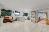 https://images.listonce.com.au/custom/160x/listings/15-kingswood-avenue-mount-waverley-vic-3149/499/01967499_img_03.jpg?L3iZubSlHyQ