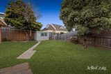 https://images.listonce.com.au/custom/160x/listings/15-kingswood-avenue-mount-waverley-vic-3149/499/01967499_img_09.jpg?7nYYr3j45Io